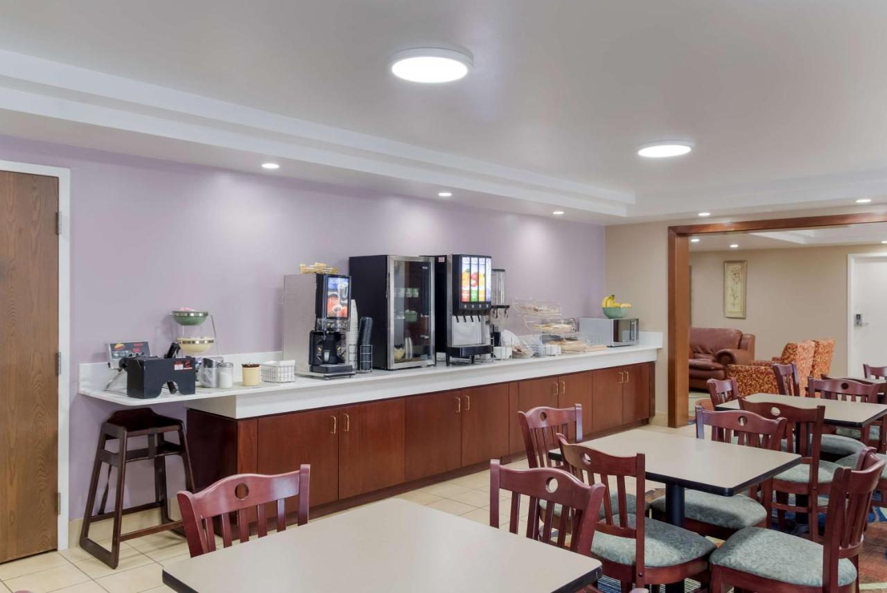 All Seasons Inn & Suites Smithfield Eksteriør bilde
