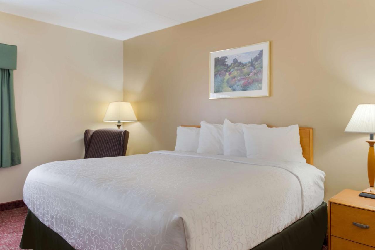 All Seasons Inn & Suites Smithfield Eksteriør bilde