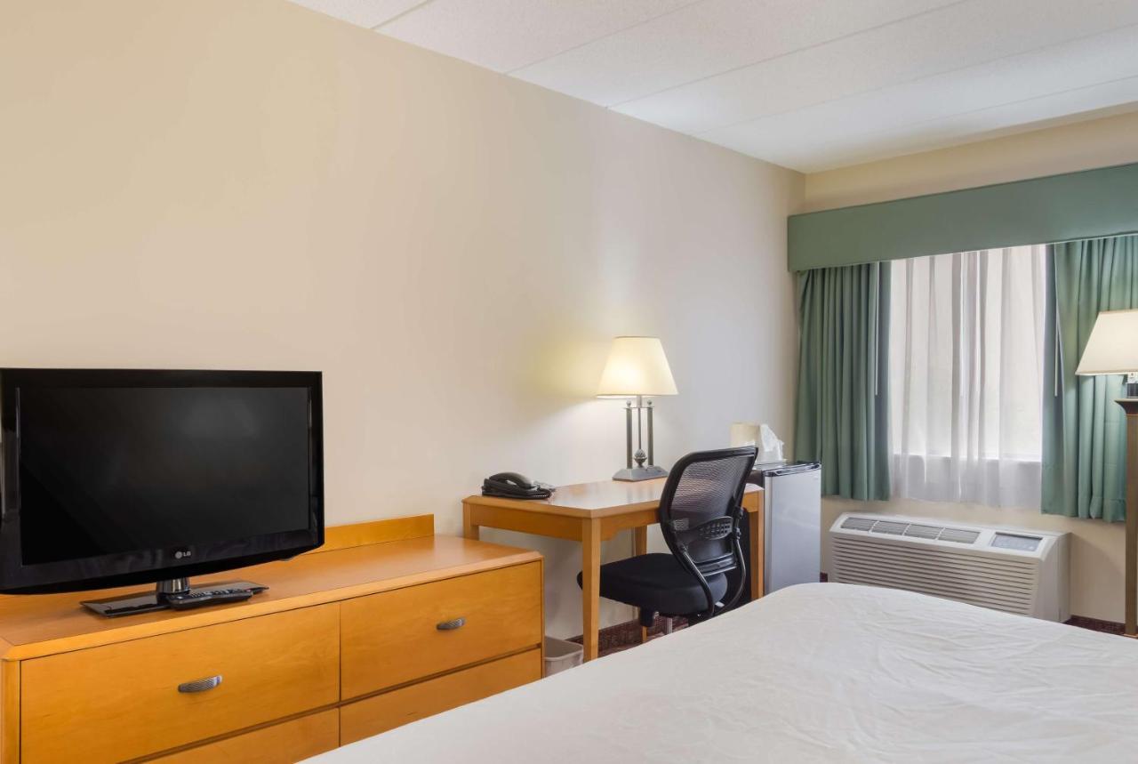 All Seasons Inn & Suites Smithfield Eksteriør bilde
