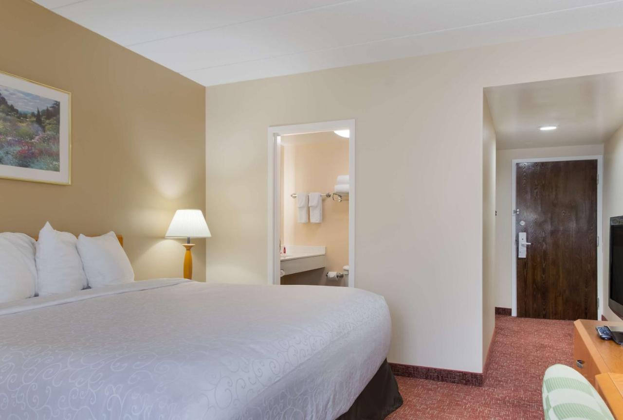 All Seasons Inn & Suites Smithfield Eksteriør bilde