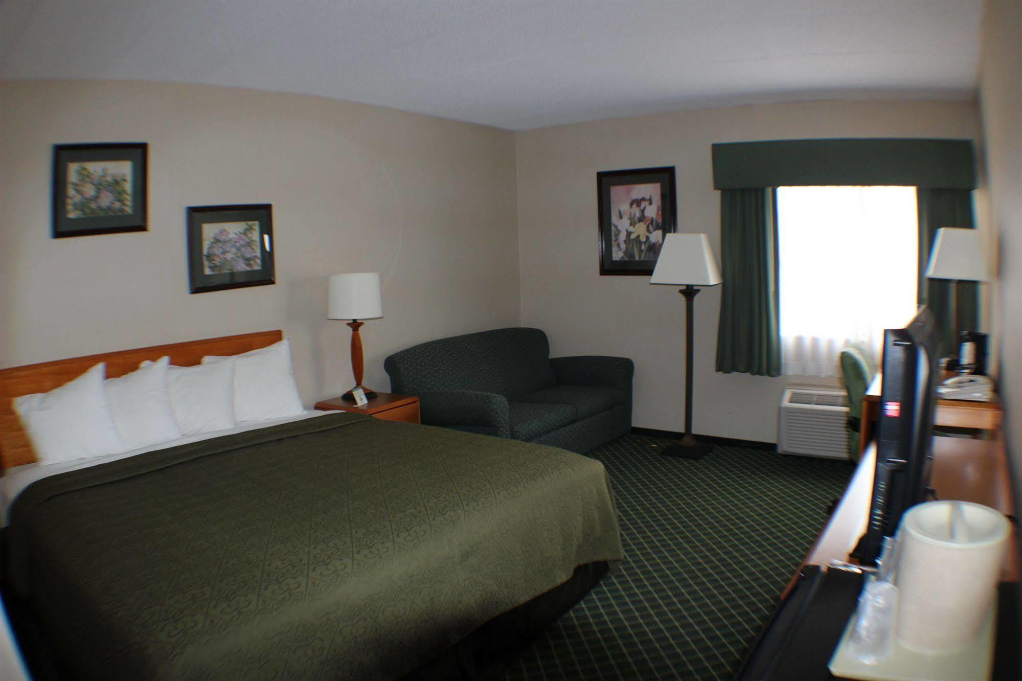 All Seasons Inn & Suites Smithfield Eksteriør bilde