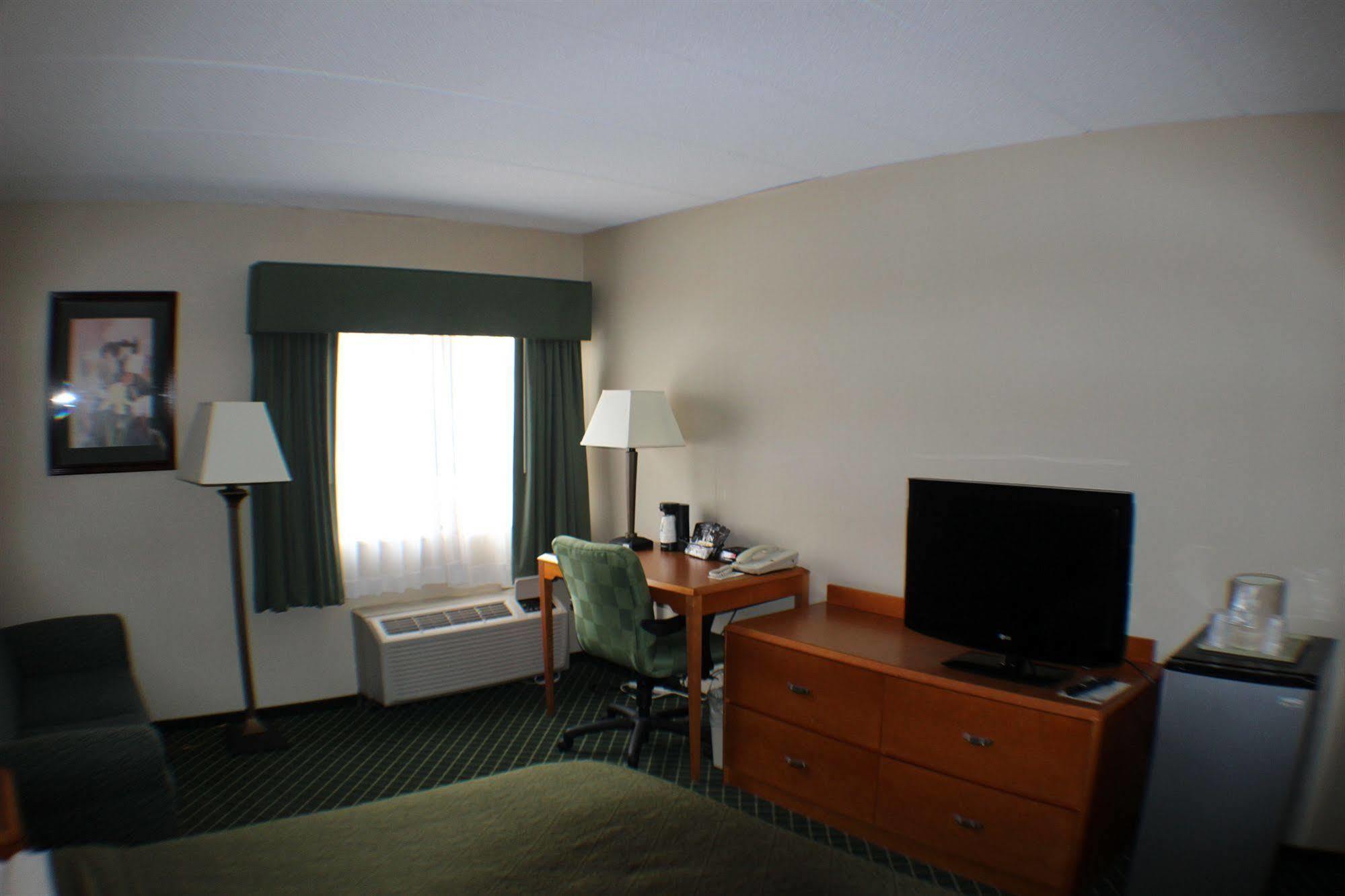All Seasons Inn & Suites Smithfield Eksteriør bilde